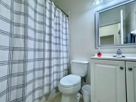 170 Club Villas Lane Kissimmee FL 34744