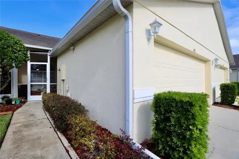 170 Club Villas Lane Kissimmee FL 34744