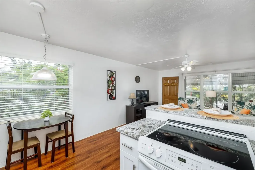 4154 56th Street N Kenneth City FL 33709