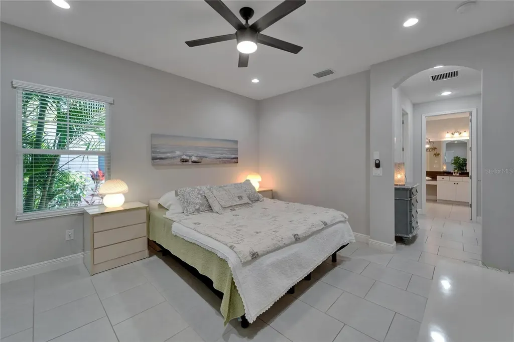 606 Winterside Drive Apollo Beach FL 33572