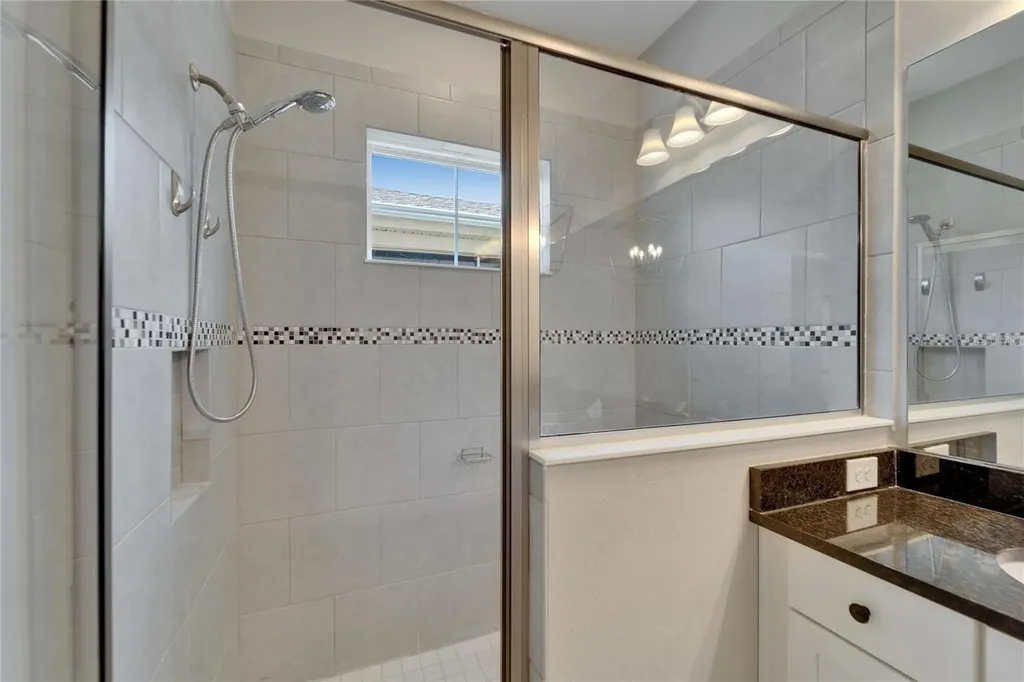 606 Winterside Drive Apollo Beach FL 33572