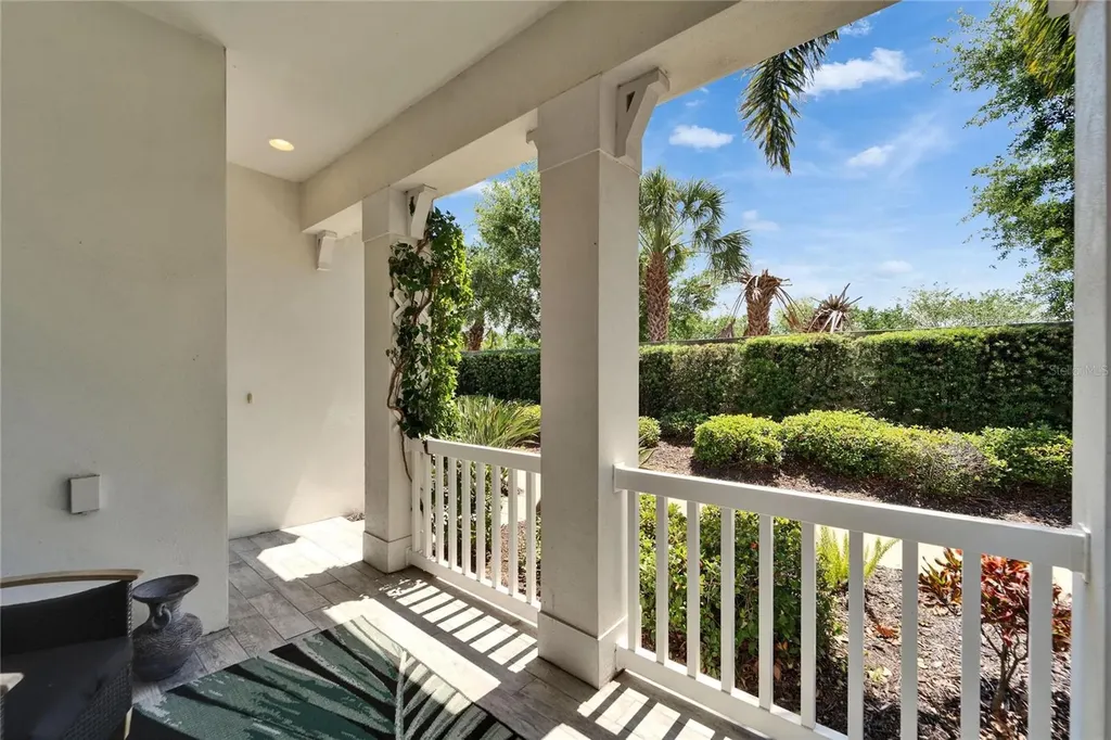 606 Winterside Drive Apollo Beach FL 33572