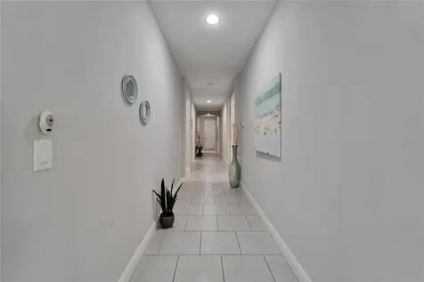 606 Winterside Drive Apollo Beach FL 33572