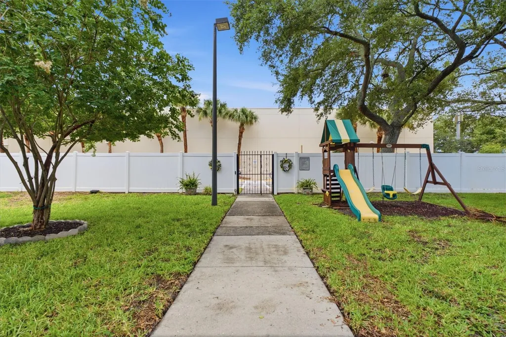 2250 Druid Road E Clearwater FL 33764