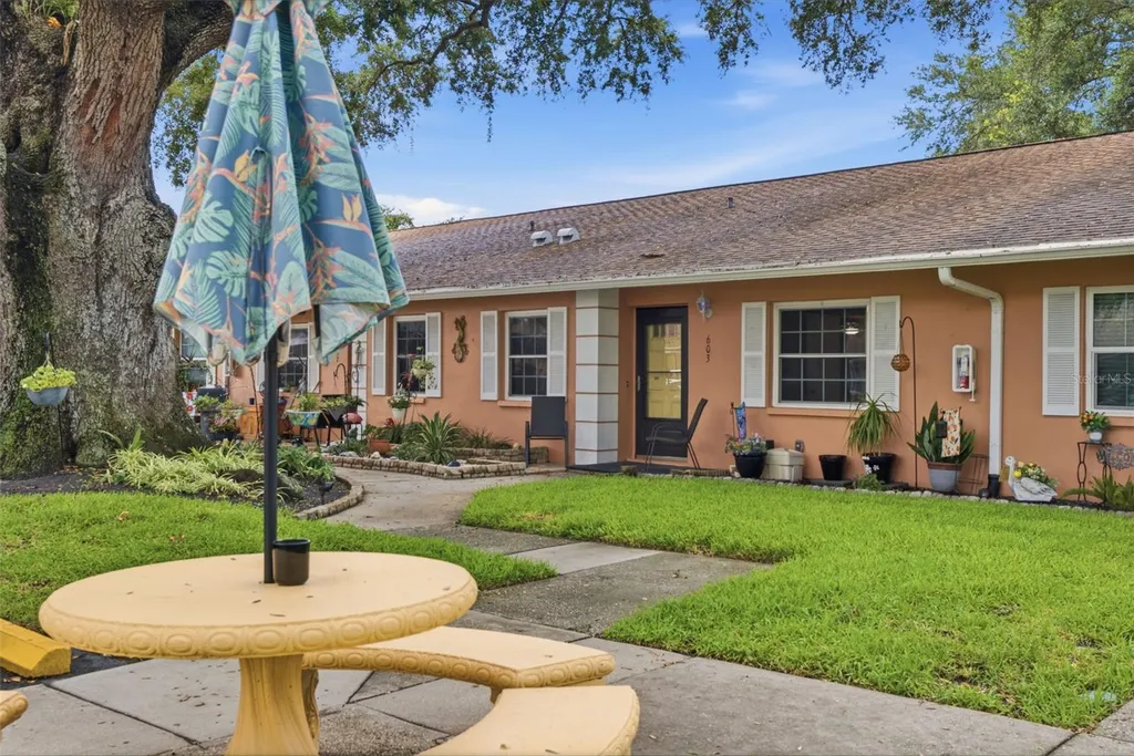 2250 Druid Road E Clearwater FL 33764