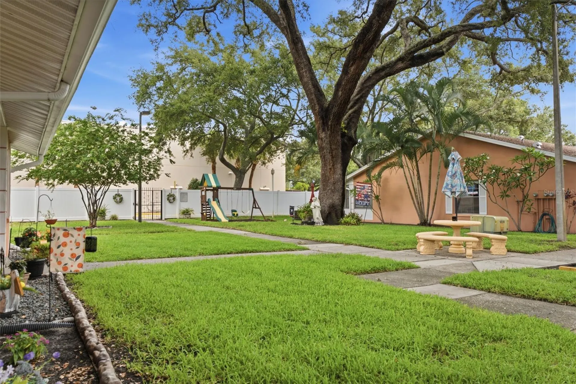 2250 Druid Road E Clearwater FL 33764