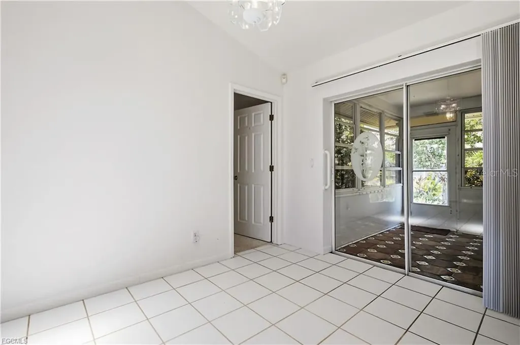 1513 SW 44th Street Cape Coral FL 33914