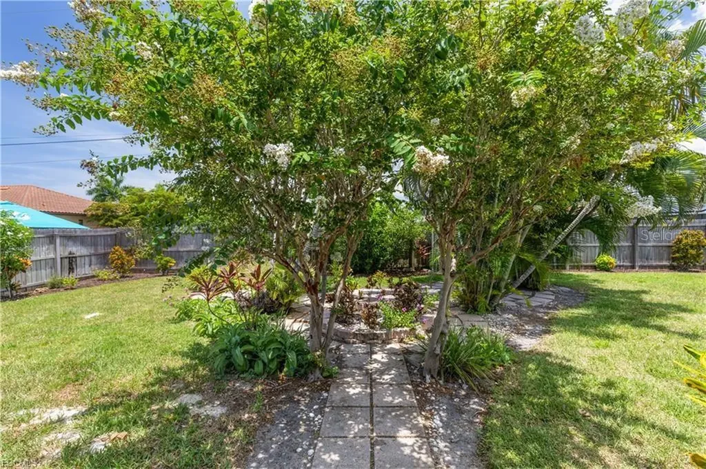 1513 SW 44th Street Cape Coral FL 33914