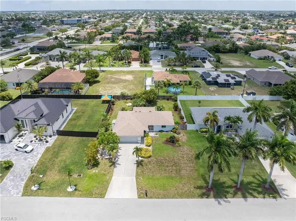 1513 SW 44th Street Cape Coral FL 33914