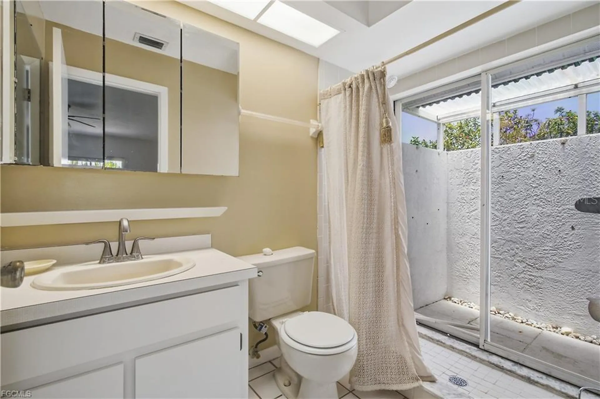 1513 SW 44th Street Cape Coral FL 33914
