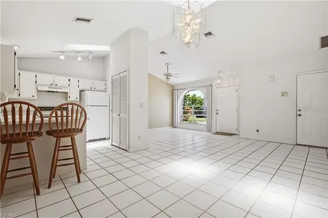 1513 SW 44th Street Cape Coral FL 33914