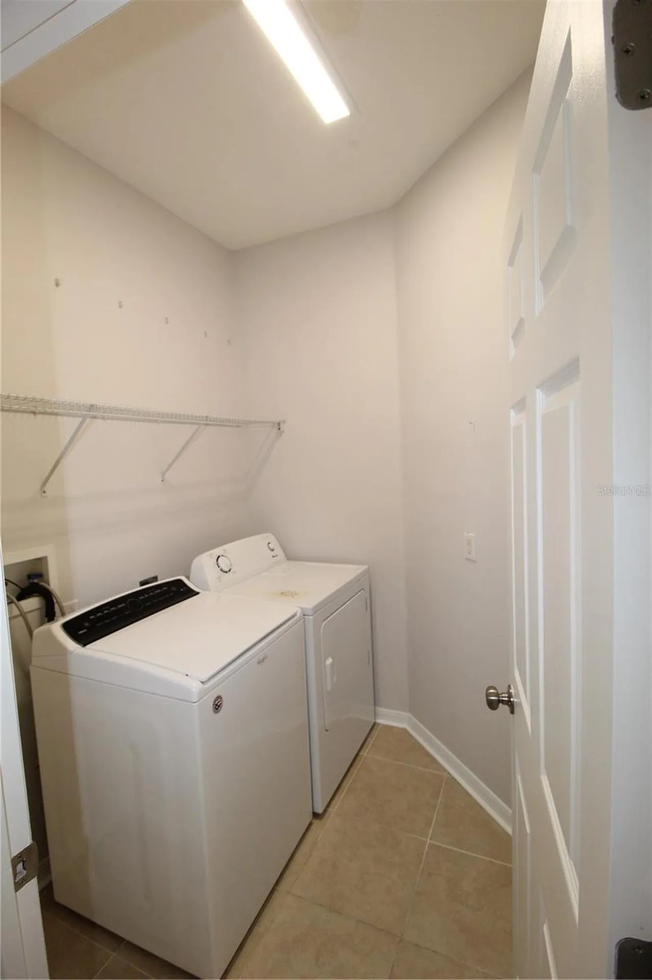 9885 Leland Drive Orlando FL 32827