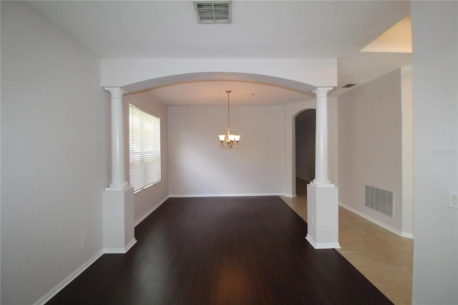9885 Leland Drive Orlando FL 32827