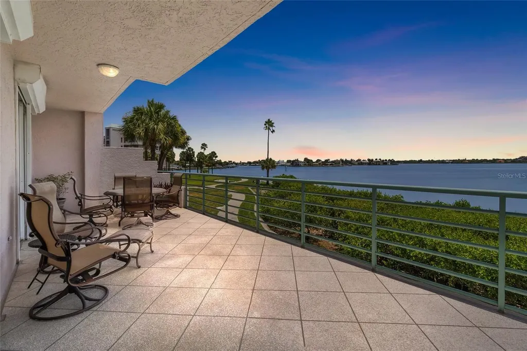 8021 Sailboat Key Boulevard S St Pete Beach FL 33707