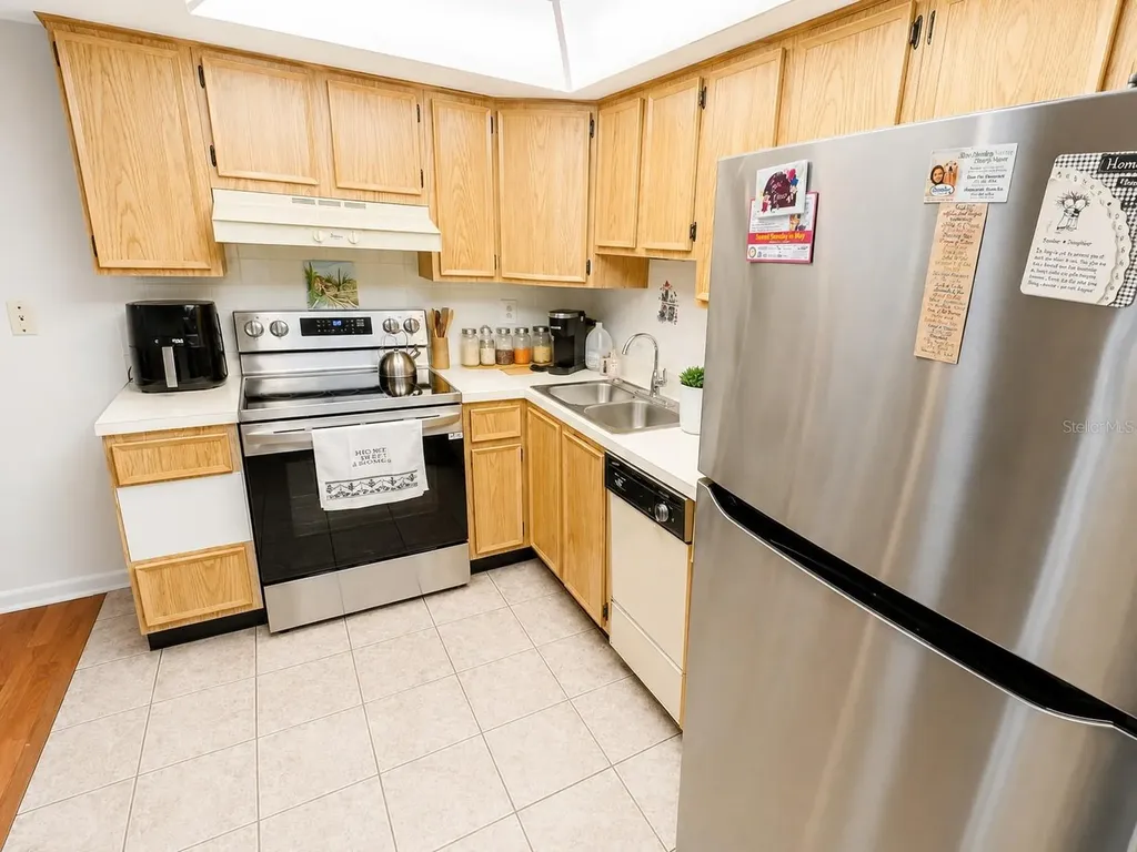 1131 Orange Tree Circle W Palm Harbor FL 34684