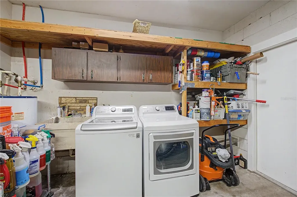 1112 Lakemont Drive Valrico FL 33594