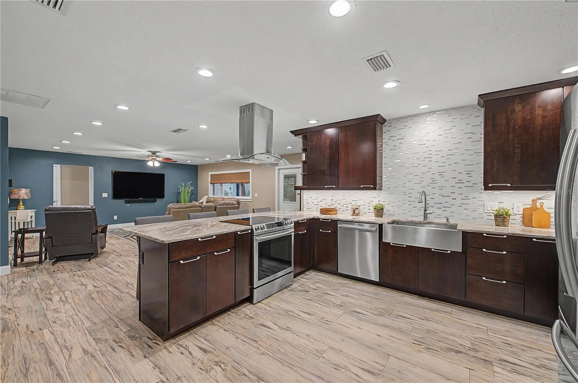1112 Lakemont Drive Valrico FL 33594