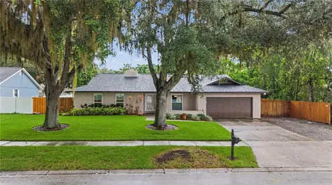 1112 Lakemont Drive Valrico FL 33594