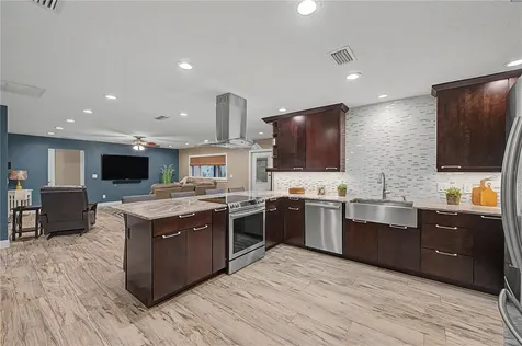 1112 Lakemont Drive Valrico FL 33594