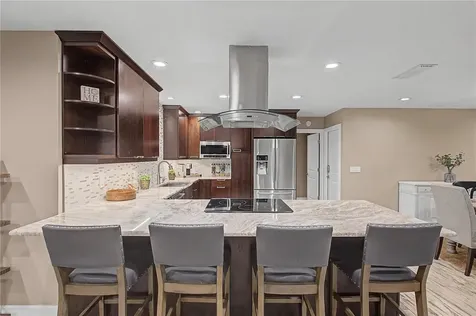 1112 Lakemont Drive Valrico FL 33594