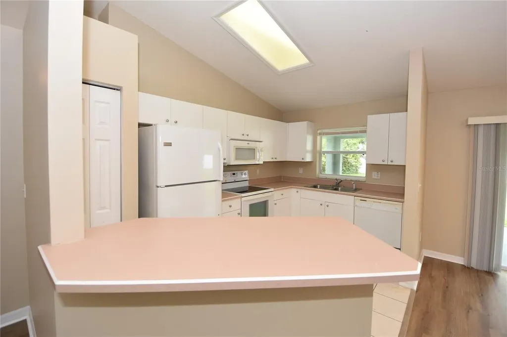 32 Slumber Path Palm Coast FL 32164
