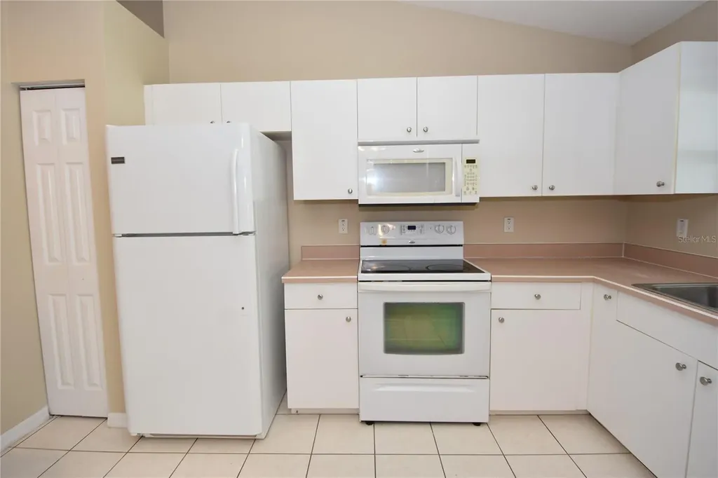 32 Slumber Path Palm Coast FL 32164