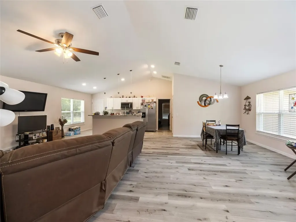 9432 SE 152nd Place Summerfield FL 34491