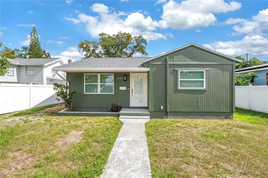 1416 38th Avenue N St Petersburg FL 33704
