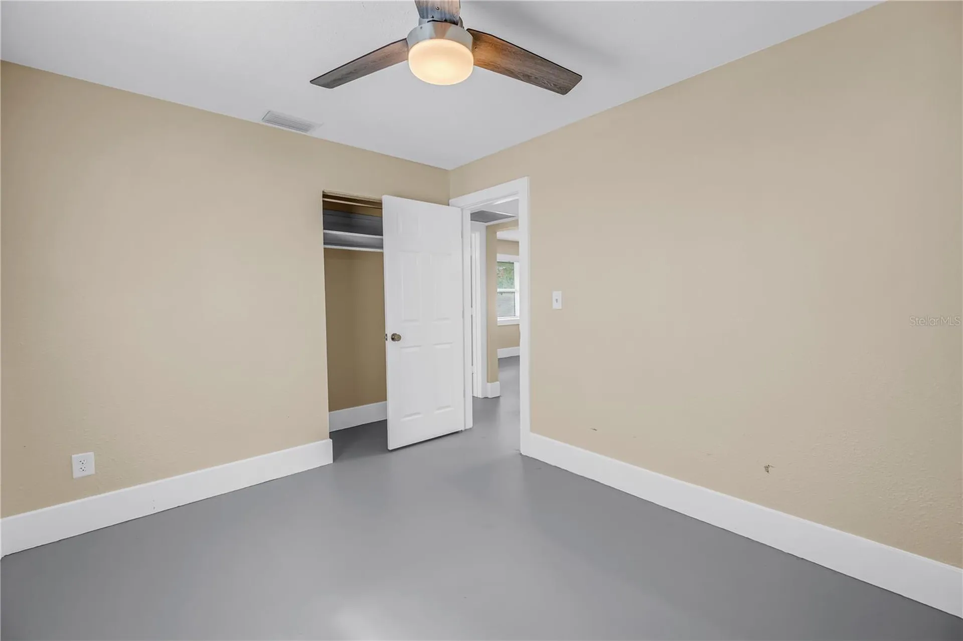 1416 38th Avenue N St Petersburg FL 33704