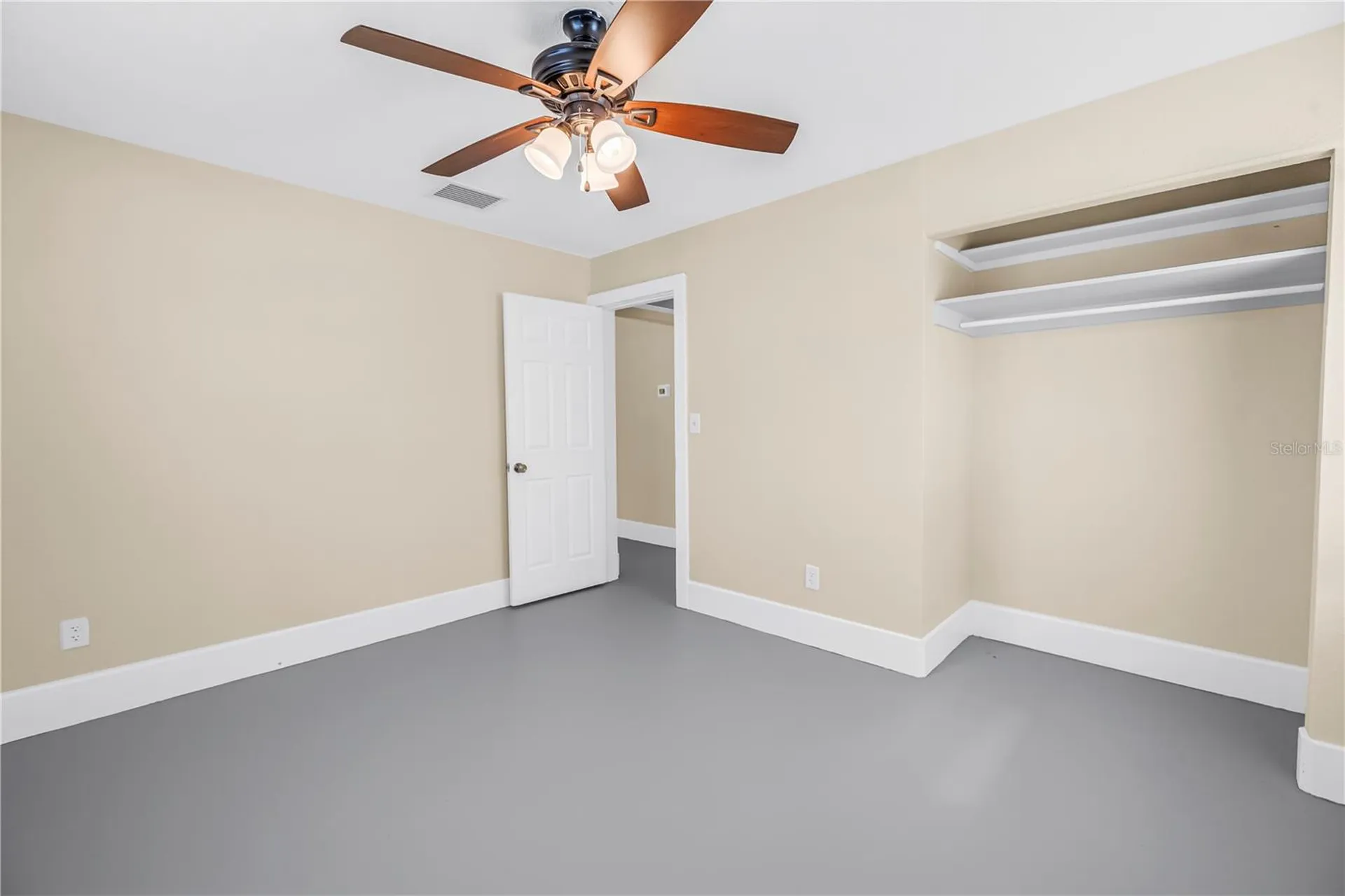 1416 38th Avenue N St Petersburg FL 33704