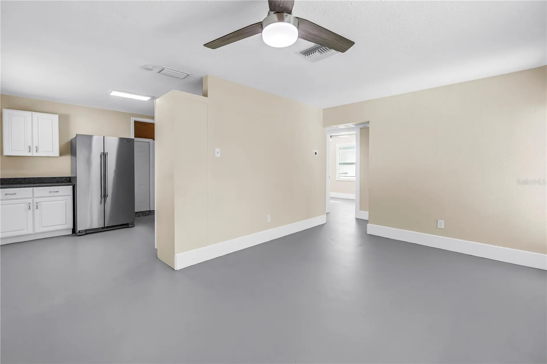 1416 38th Avenue N St Petersburg FL 33704