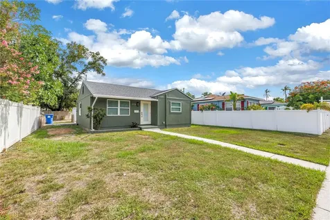 1416 38th Avenue N St Petersburg FL 33704