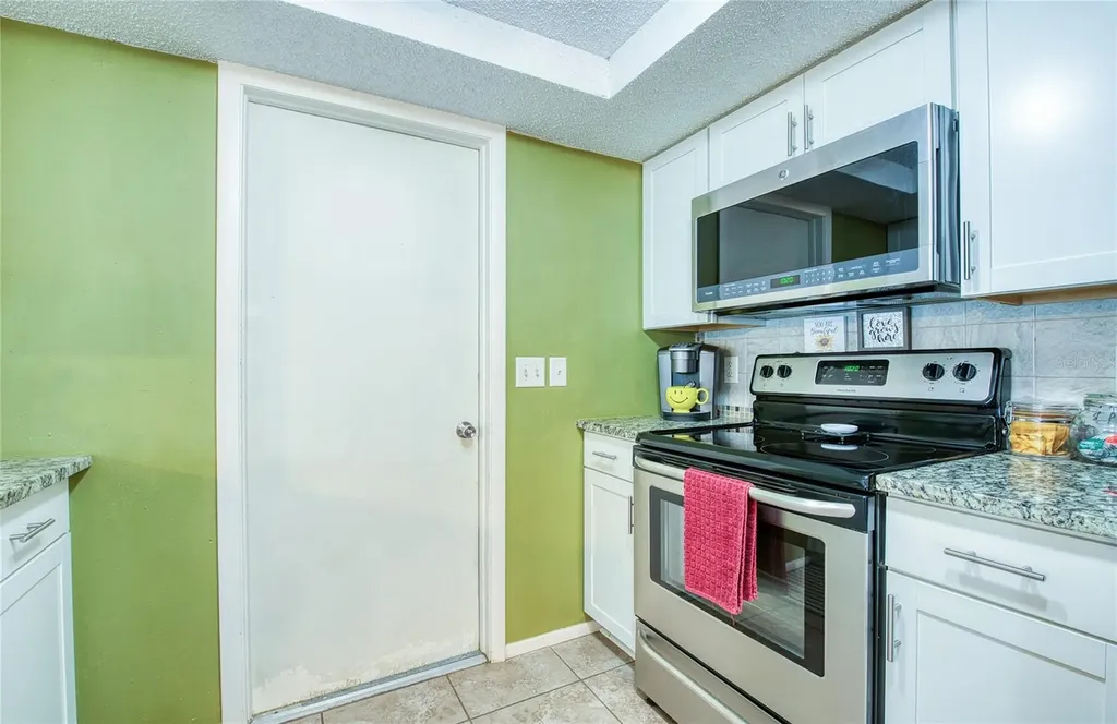 6014 3rd Avenue New Port Richey FL 34653