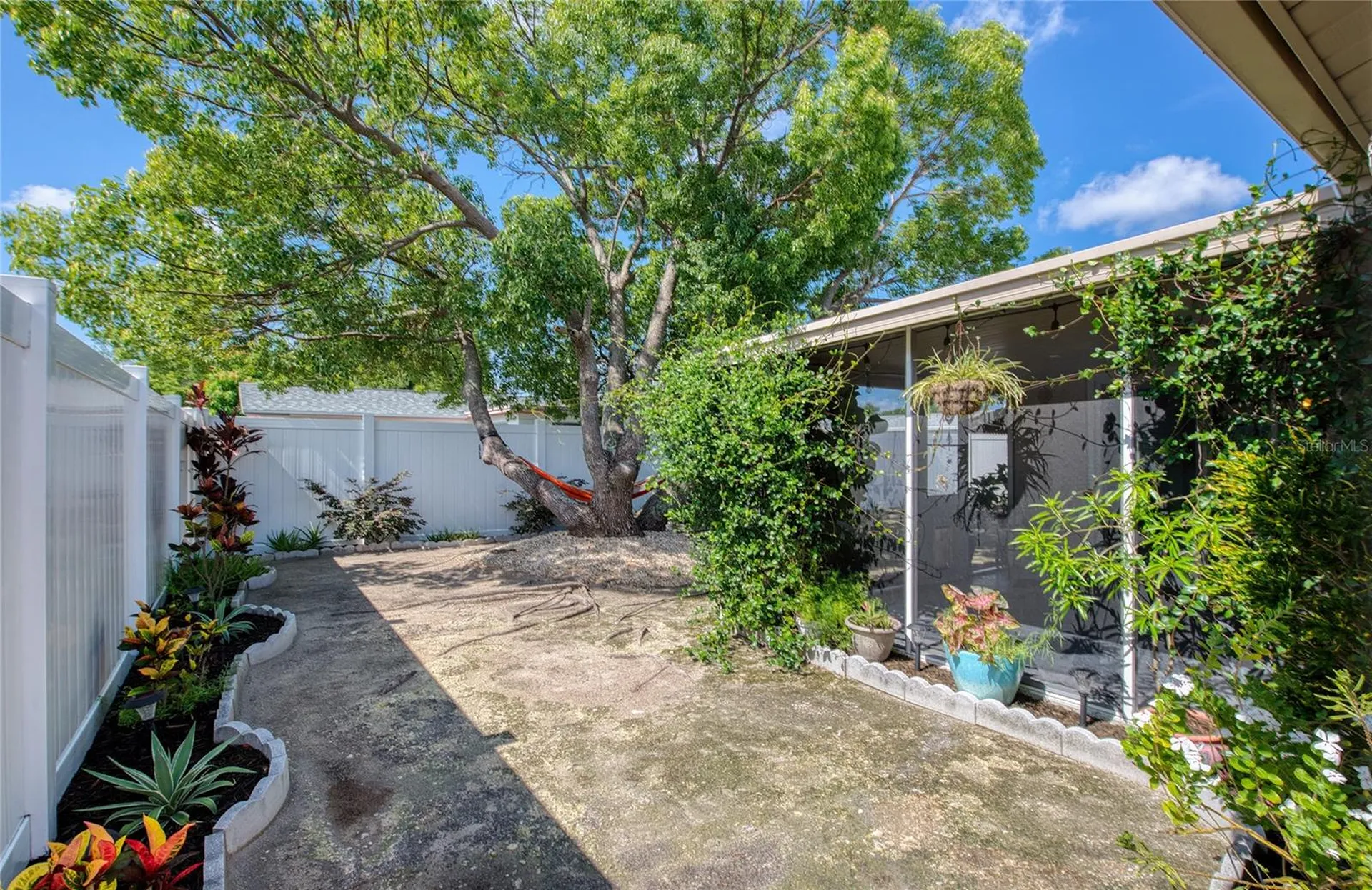 6014 3rd Avenue New Port Richey FL 34653