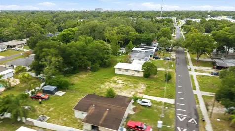 8714 N Hyaleah Road Tampa FL 33617
