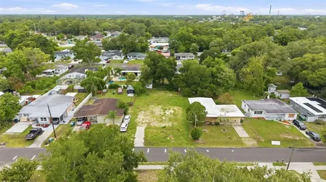 8714 N Hyaleah Road Tampa FL 33617