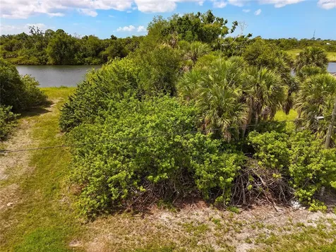 123 Garland Way Rotonda West FL 33947