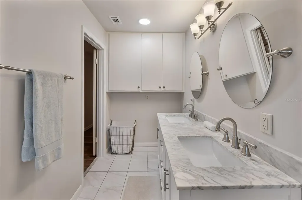 1211 Hunt Avenue Lakeland FL 33801