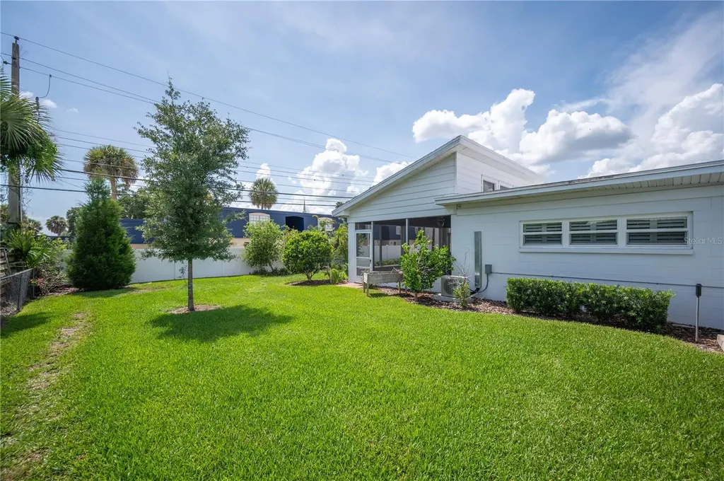 1211 Hunt Avenue Lakeland FL 33801