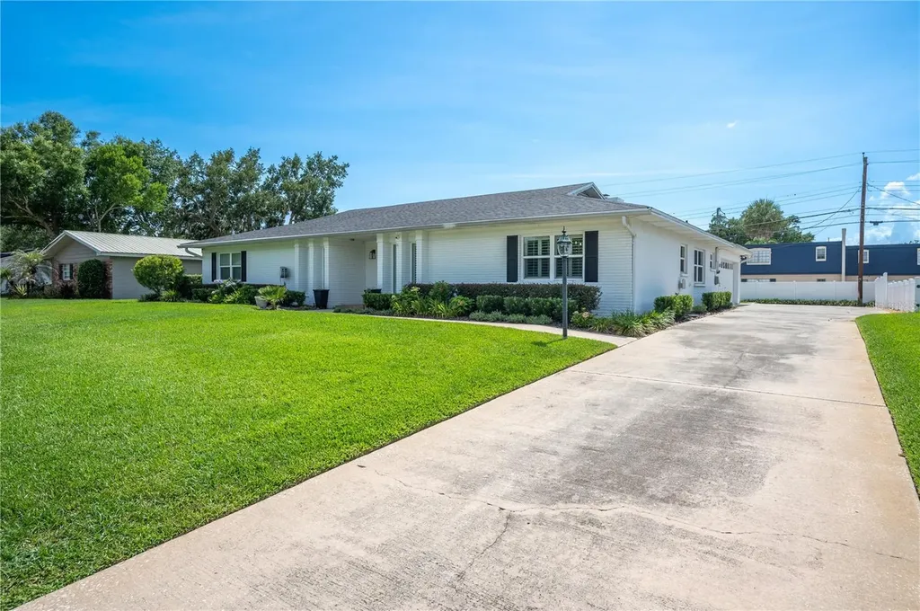 1211 Hunt Avenue Lakeland FL 33801