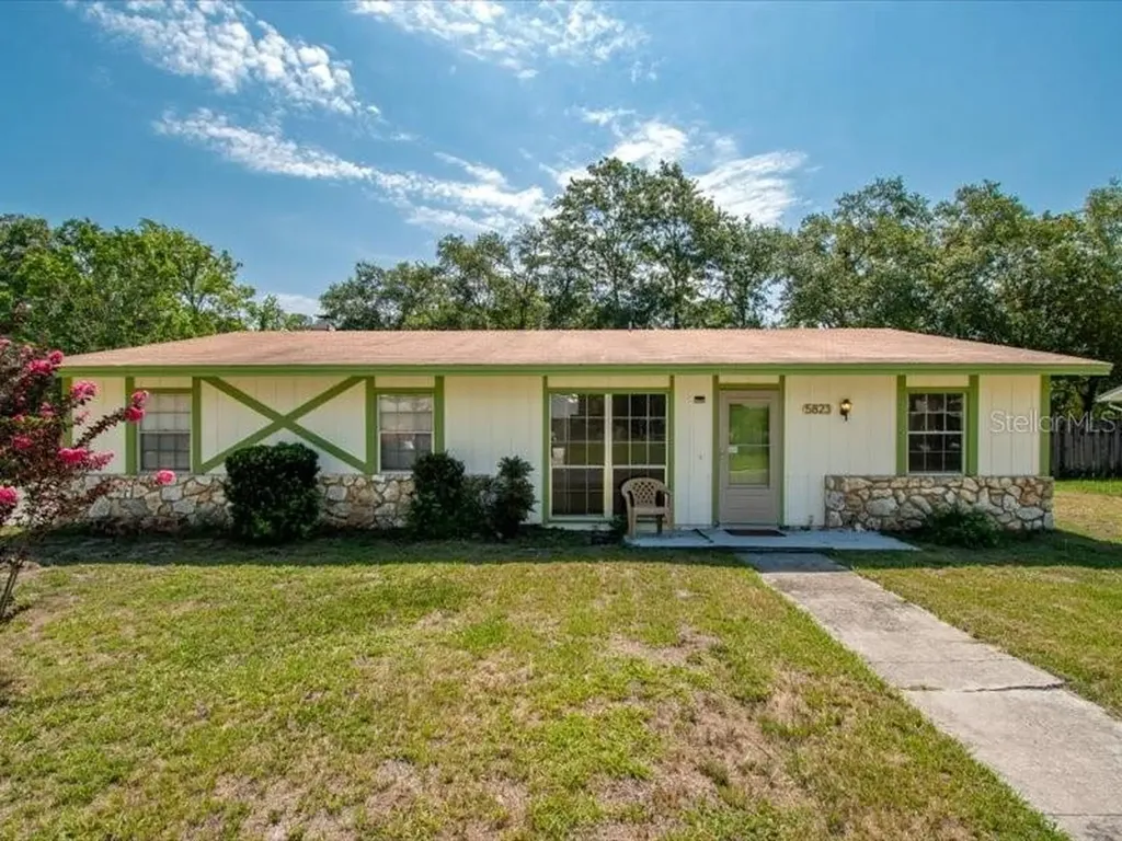 5823 NW 26th Street Gainesville FL 32653