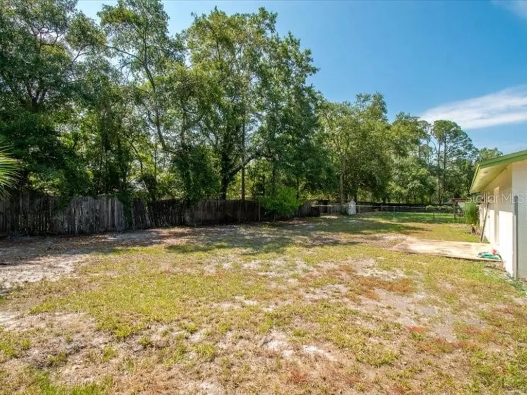 5823 NW 26th Street Gainesville FL 32653