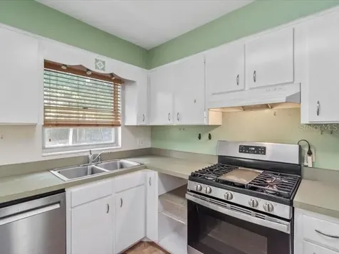 5823 NW 26th Street Gainesville FL 32653