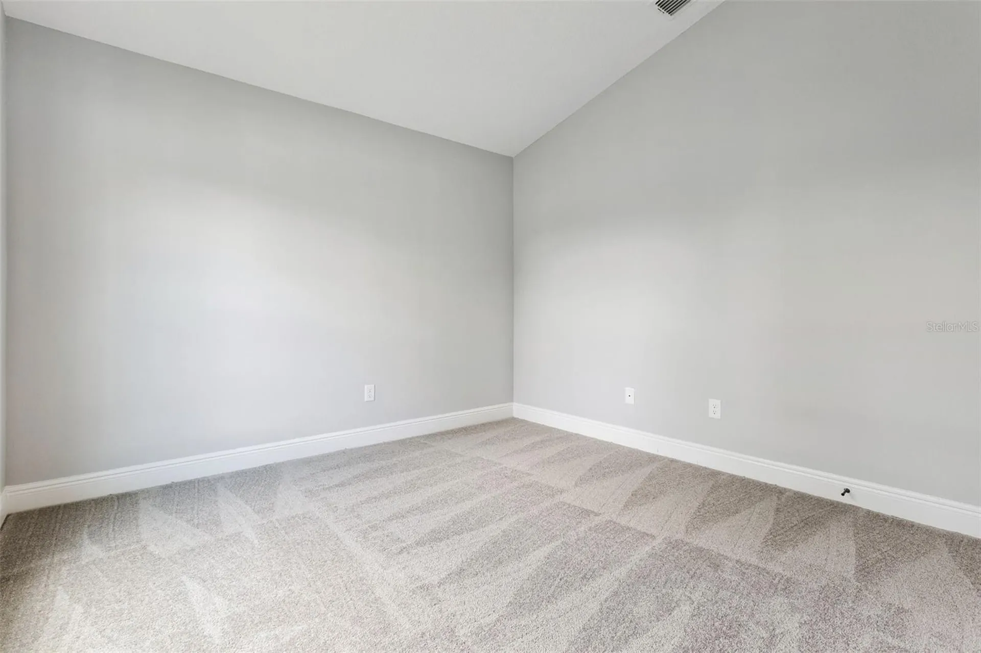 1144 Cambourne Drive Kissimmee FL 34758