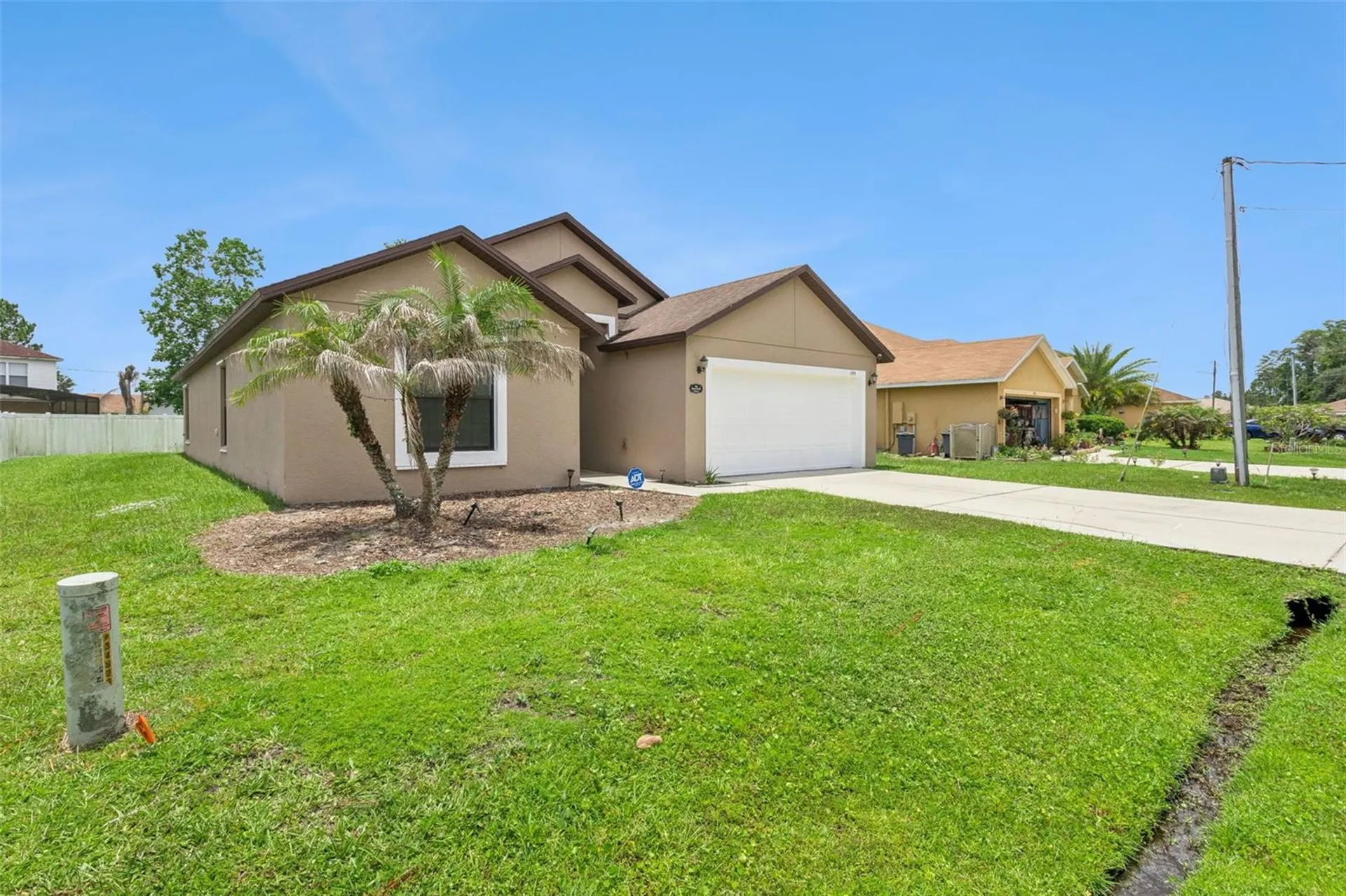 1144 Cambourne Drive Kissimmee FL 34758