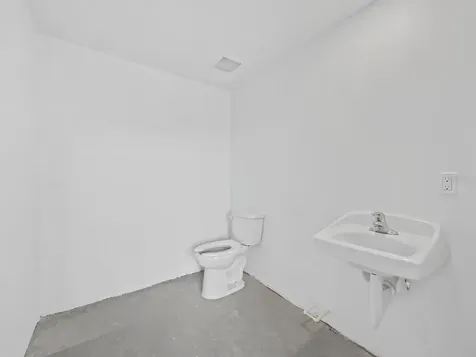 829 57th Street E Bradenton FL 34208