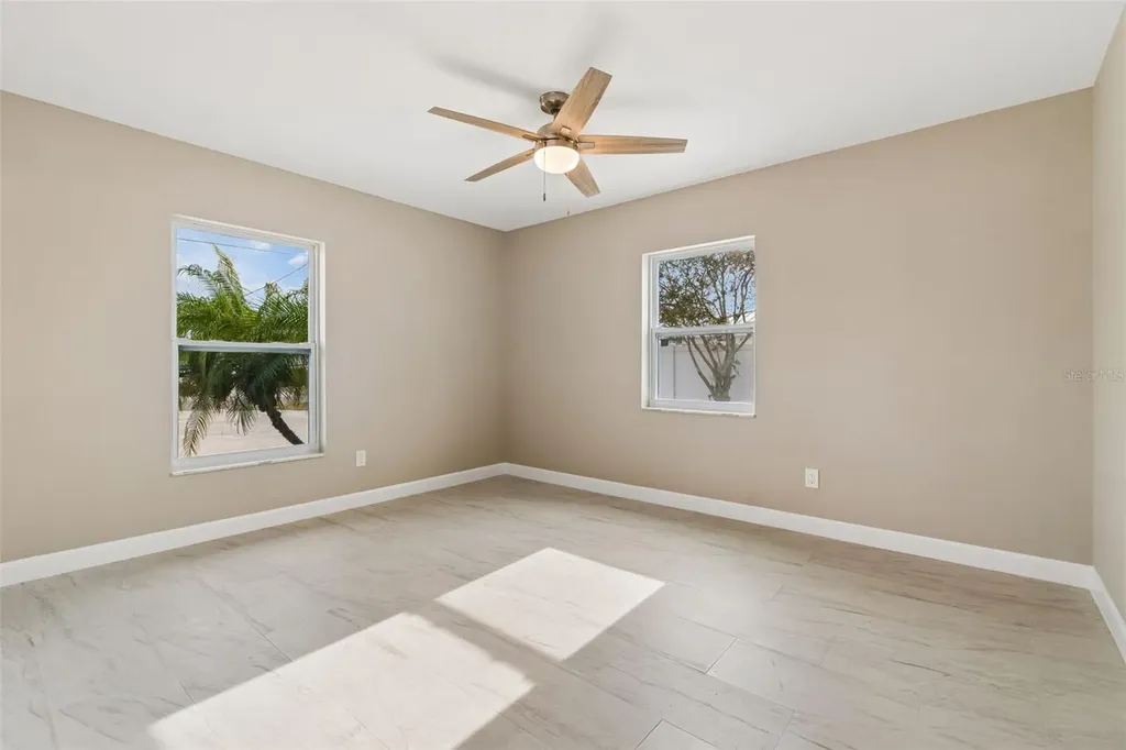 729 Spanish Main Drive Apollo Beach FL 33572