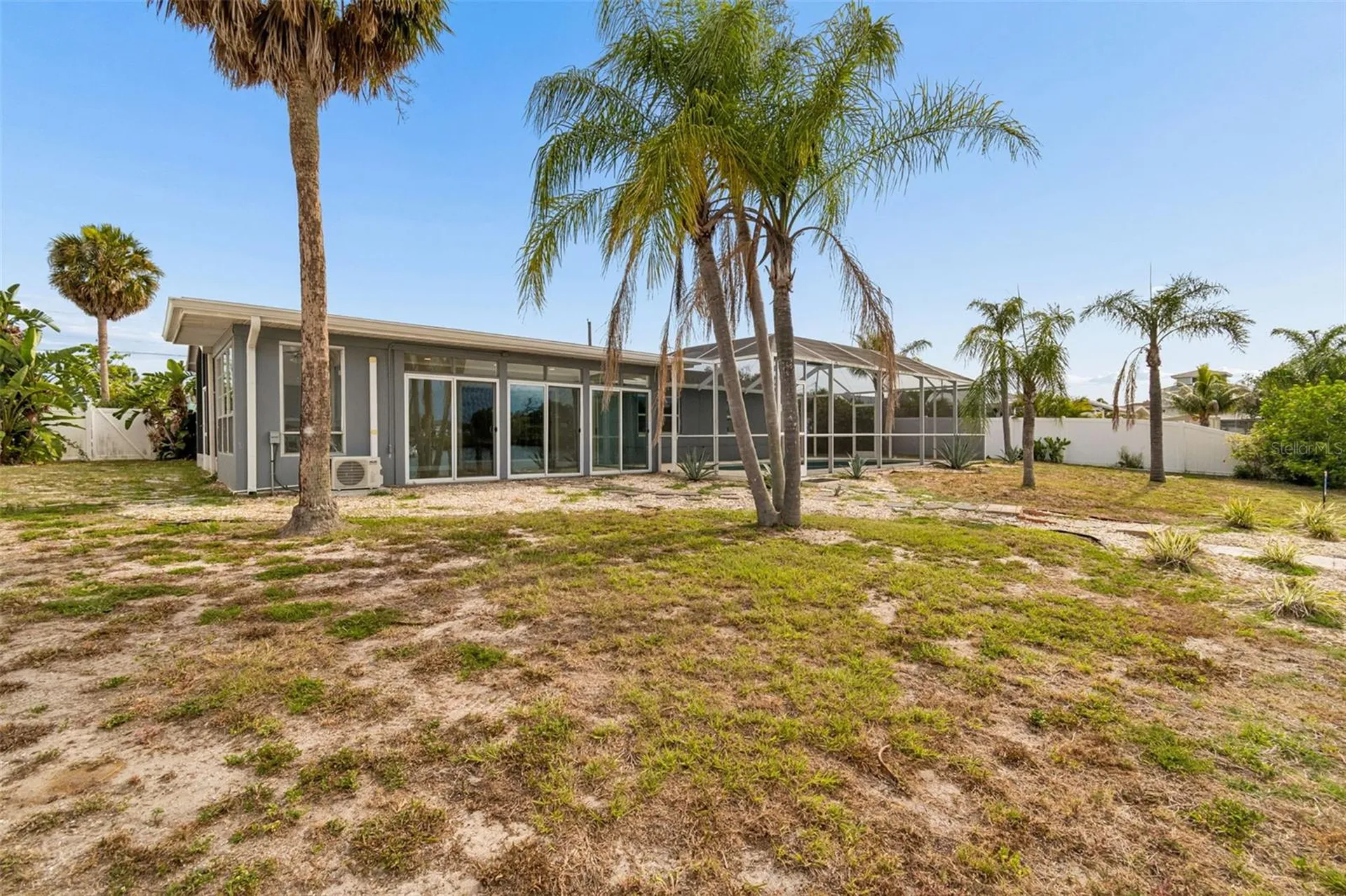 729 Spanish Main Drive Apollo Beach FL 33572