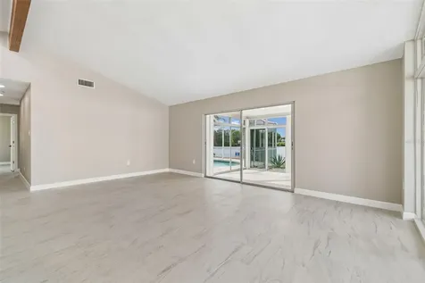 729 Spanish Main Drive Apollo Beach FL 33572