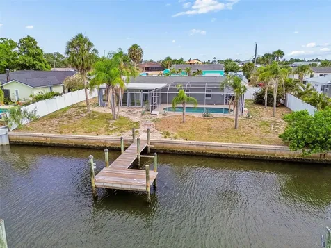 729 Spanish Main Drive Apollo Beach FL 33572